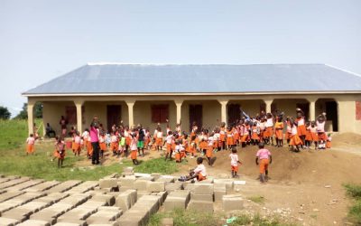 Bau des Schulgebäudes in Zuarungu